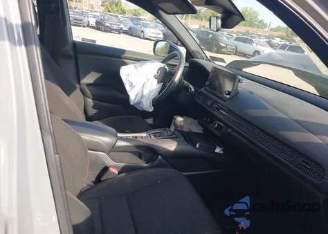 2024 Honda Hr-V Awd Sport/Awd Sport W/O Bsi из США, поврежденный, VIN 3CZRZ2H59RM730129